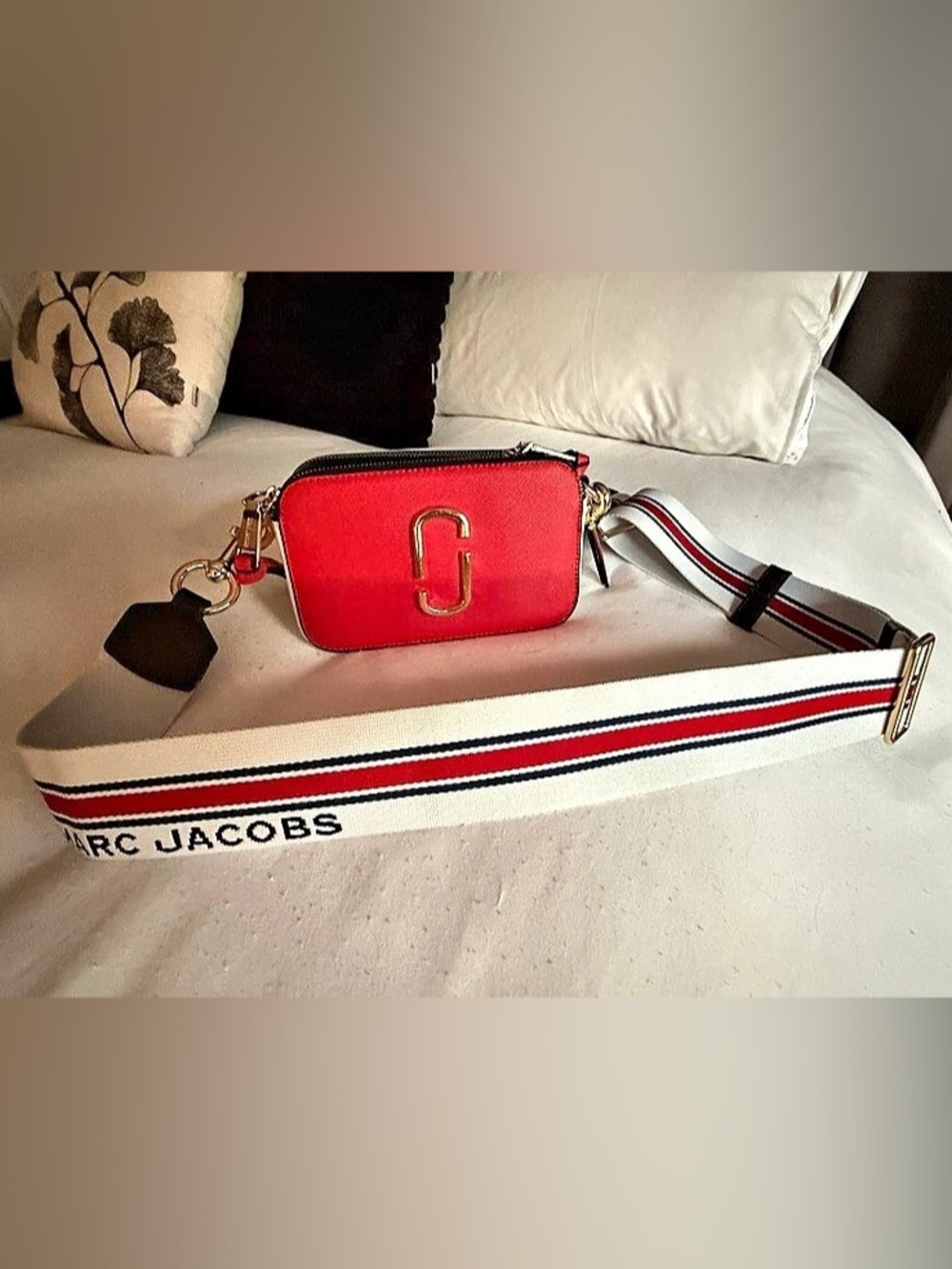 Marc Jacobs The Snapshot Camera Bag Red & Black Crossbody Bag